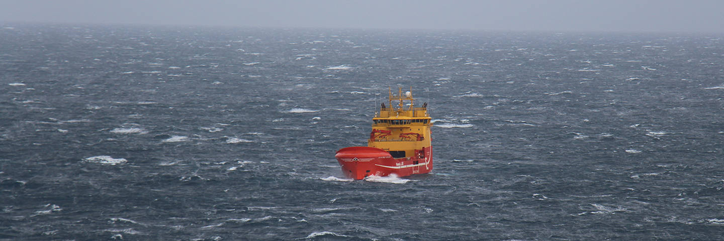The suppply vessel Viking Queen is powered by LNG - picture taken from Edvard Grieg