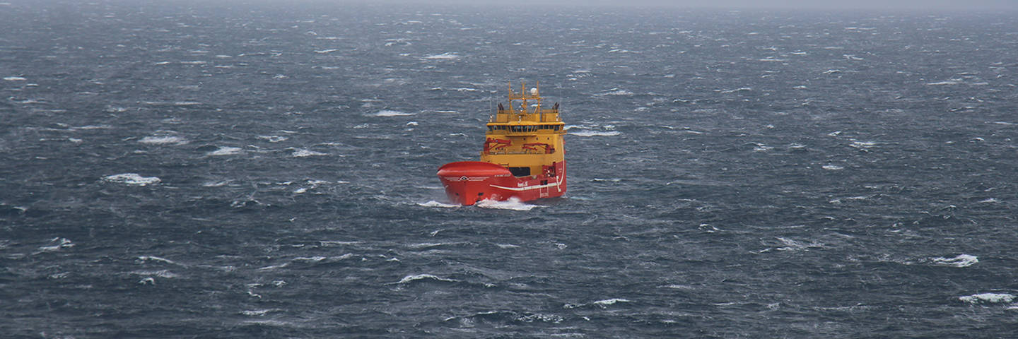The suppply vessel Viking Queen is powered by LNG - picture taken from Edvard Grieg